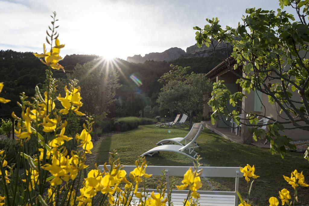 Bed and Breakfast Le Grand Jardin Lafare Exterior foto