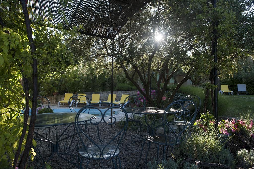 Bed and Breakfast Le Grand Jardin Lafare Exterior foto