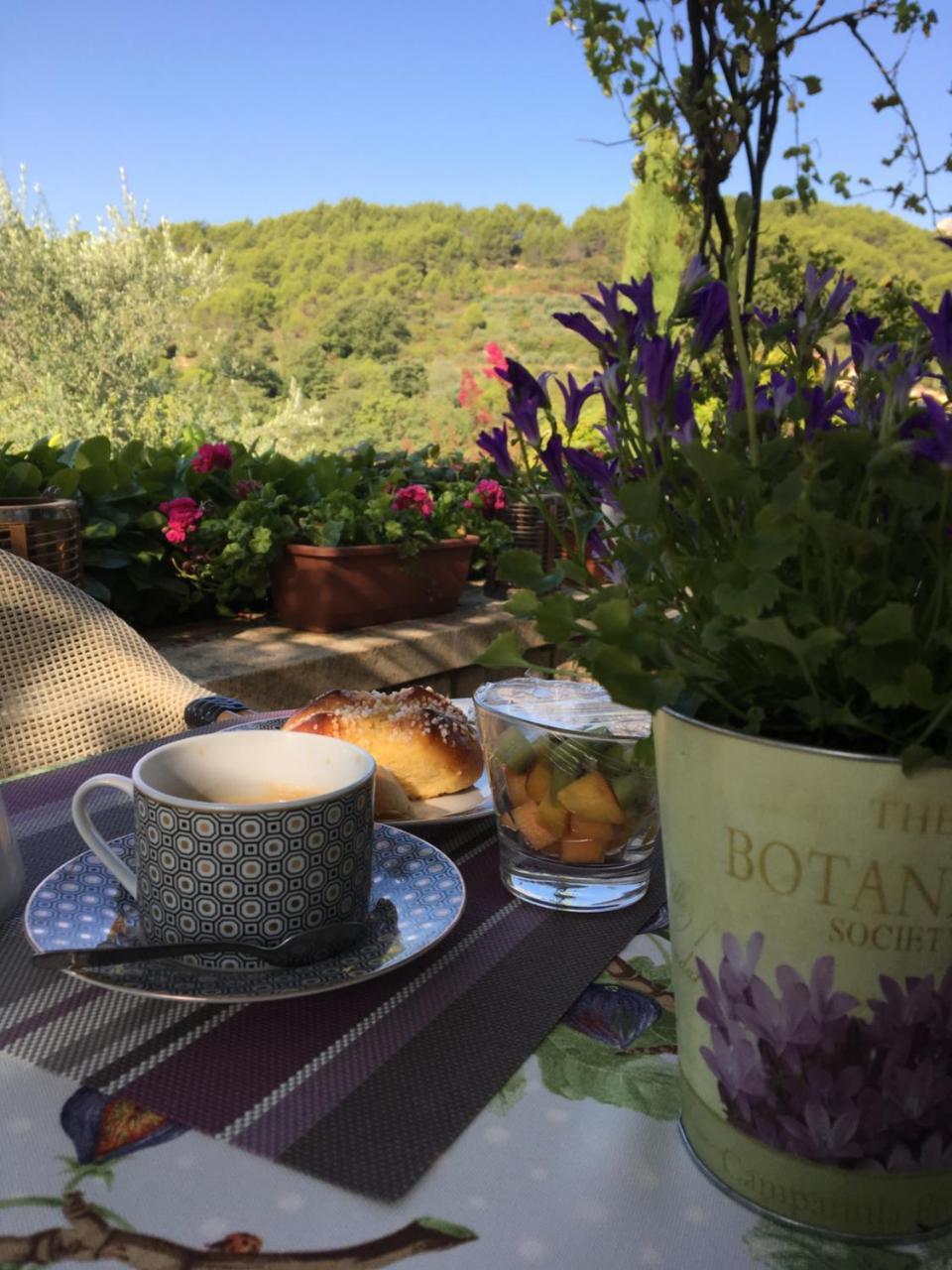 Bed and Breakfast Le Grand Jardin Lafare Exterior foto