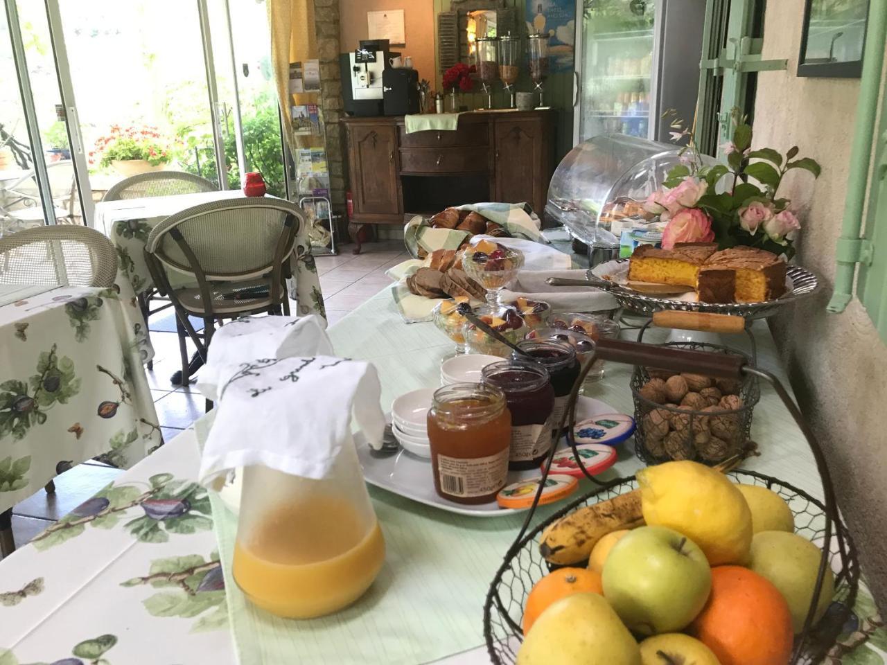 Bed and Breakfast Le Grand Jardin Lafare Exterior foto